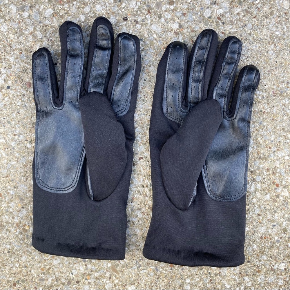 Women’s Gloves